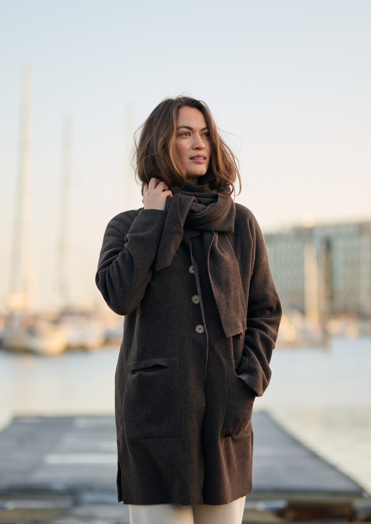 HENRIETTE STEFFENSEN COPENHAGEN DREIECKIGER SCHAL - 4051 SCARFS CHOKOLATE 844