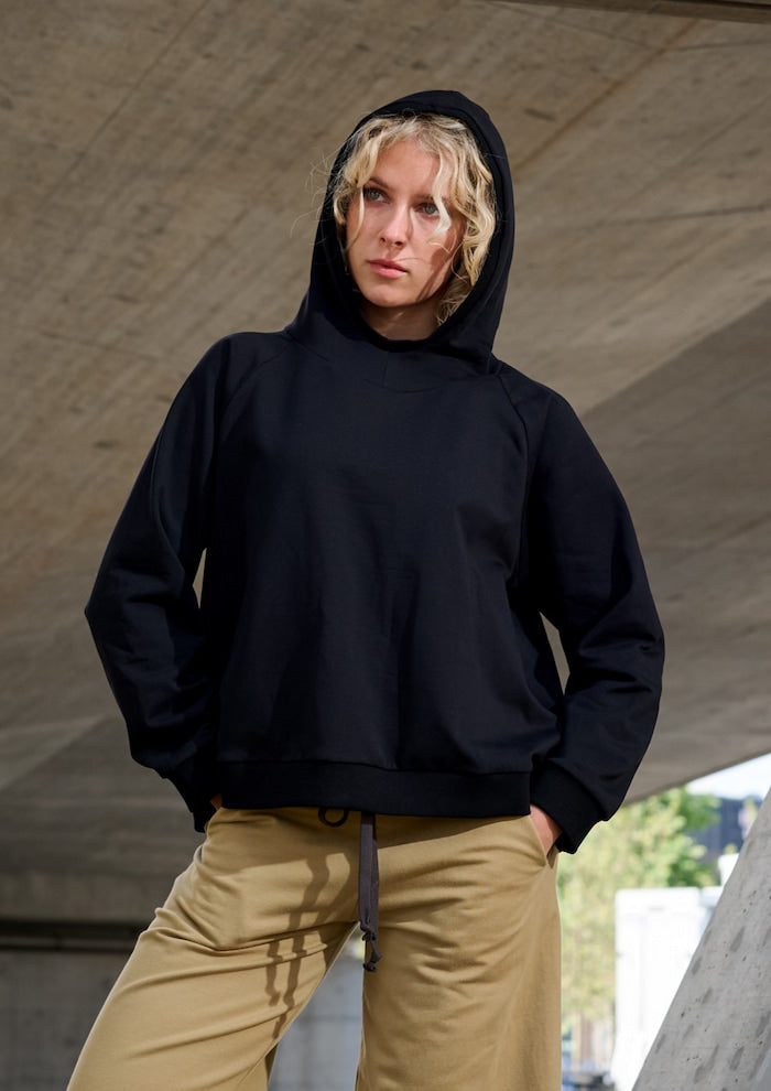 HENRIETTE STEFFENSEN COPENHAGEN KAPUZENPULLI - 71014 HOODIES BLACK 900