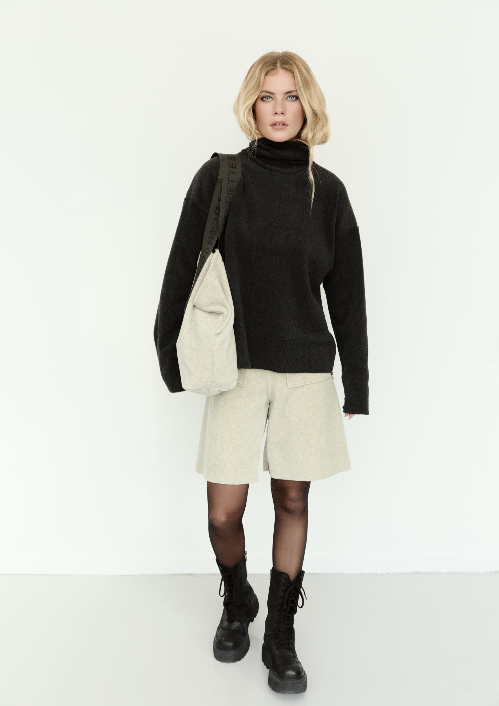 HENRIETTE STEFFENSEN COPENHAGEN SHORTS - 2123 BUKSER SAND 805