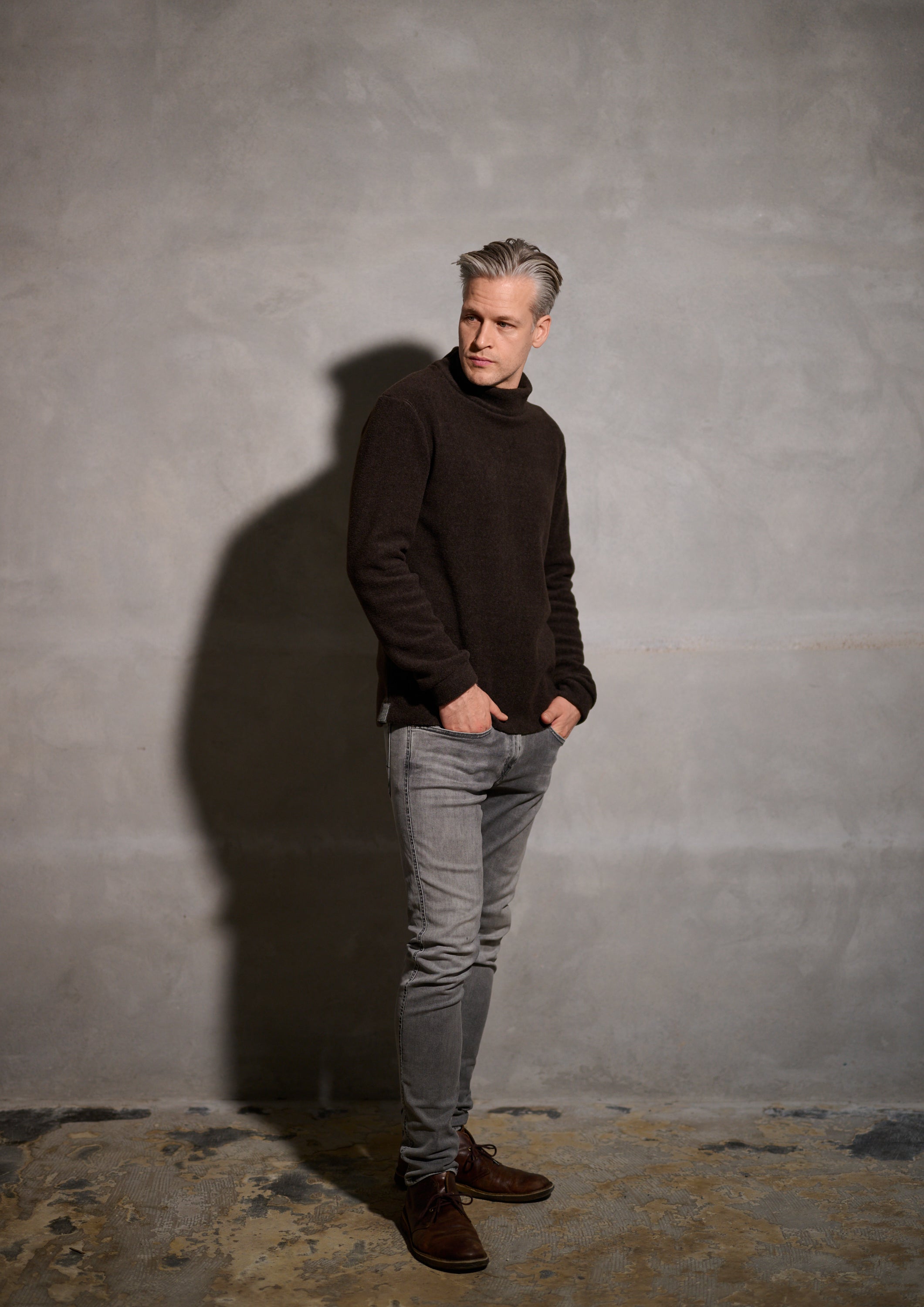 CARL BY STEFFENSEN COPENHAGEN SWEATER M/ HOHEM KRAGEN - 1031C BLOUSES & SWEATERS CHOKOLATE 844
