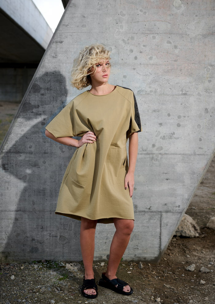 HENRIETTE STEFFENSEN COPENHAGEN SWEAT KLEID - 73002 KJOLER OLIVE 655