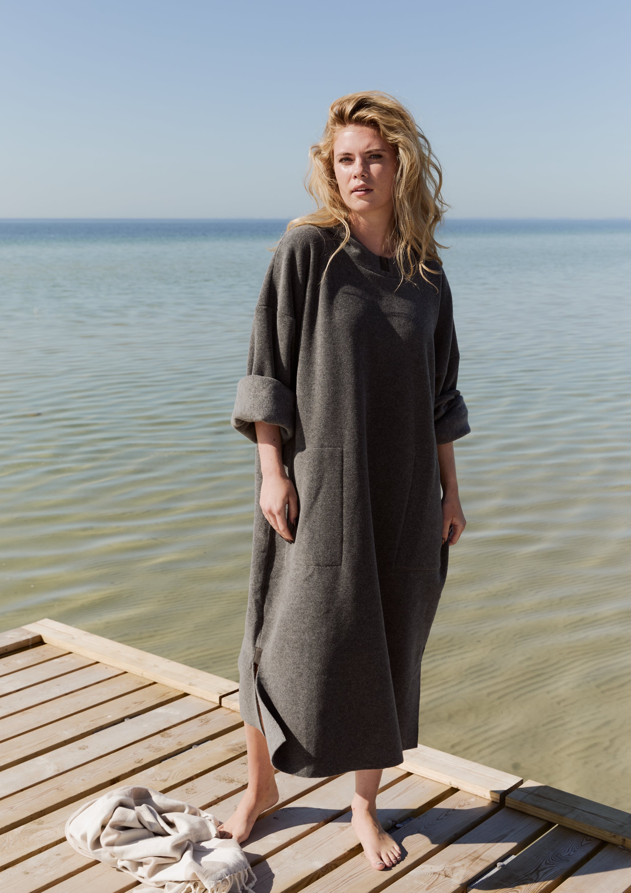 HENRIETTE STEFFENSEN COPENHAGEN BADEPONCHO DAMEN - 4096 PONCHOS GREY 905