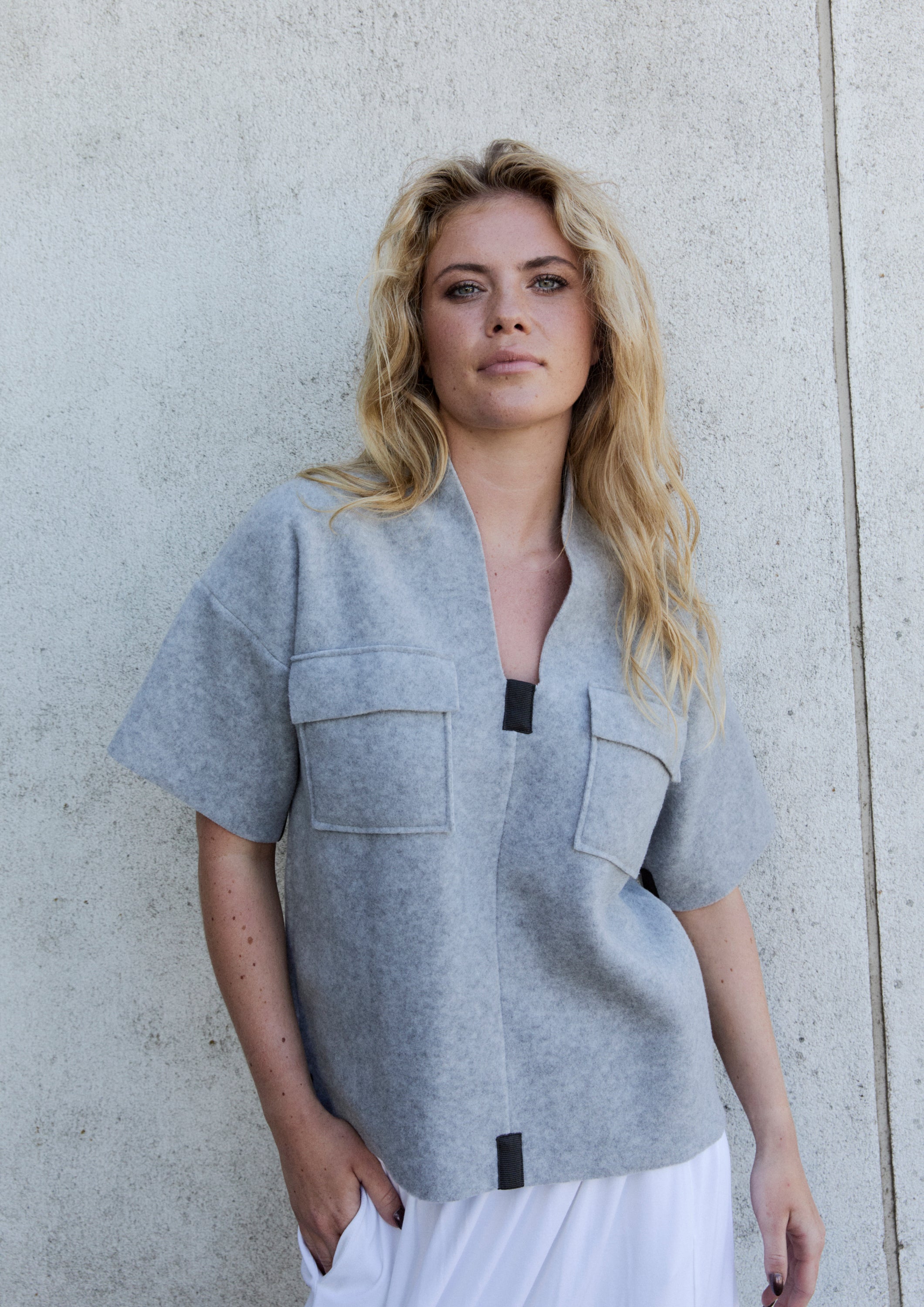 HENRIETTE STEFFENSEN COPENHAGEN BLUSE -1374 BLUSER LIGHT GREY 876