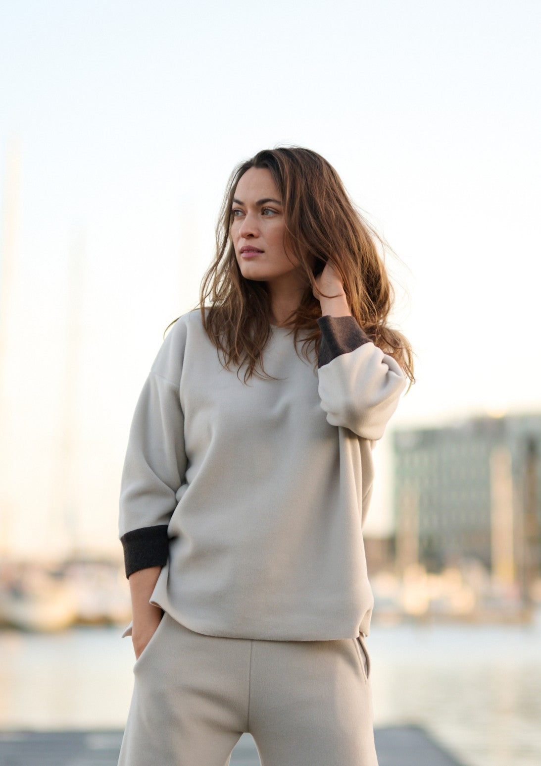 HENRIETTE STEFFENSEN COPENHAGEN BLUSE 2 FARBIGE - 1371 BLUSER KIT/CHOKOLATE 326