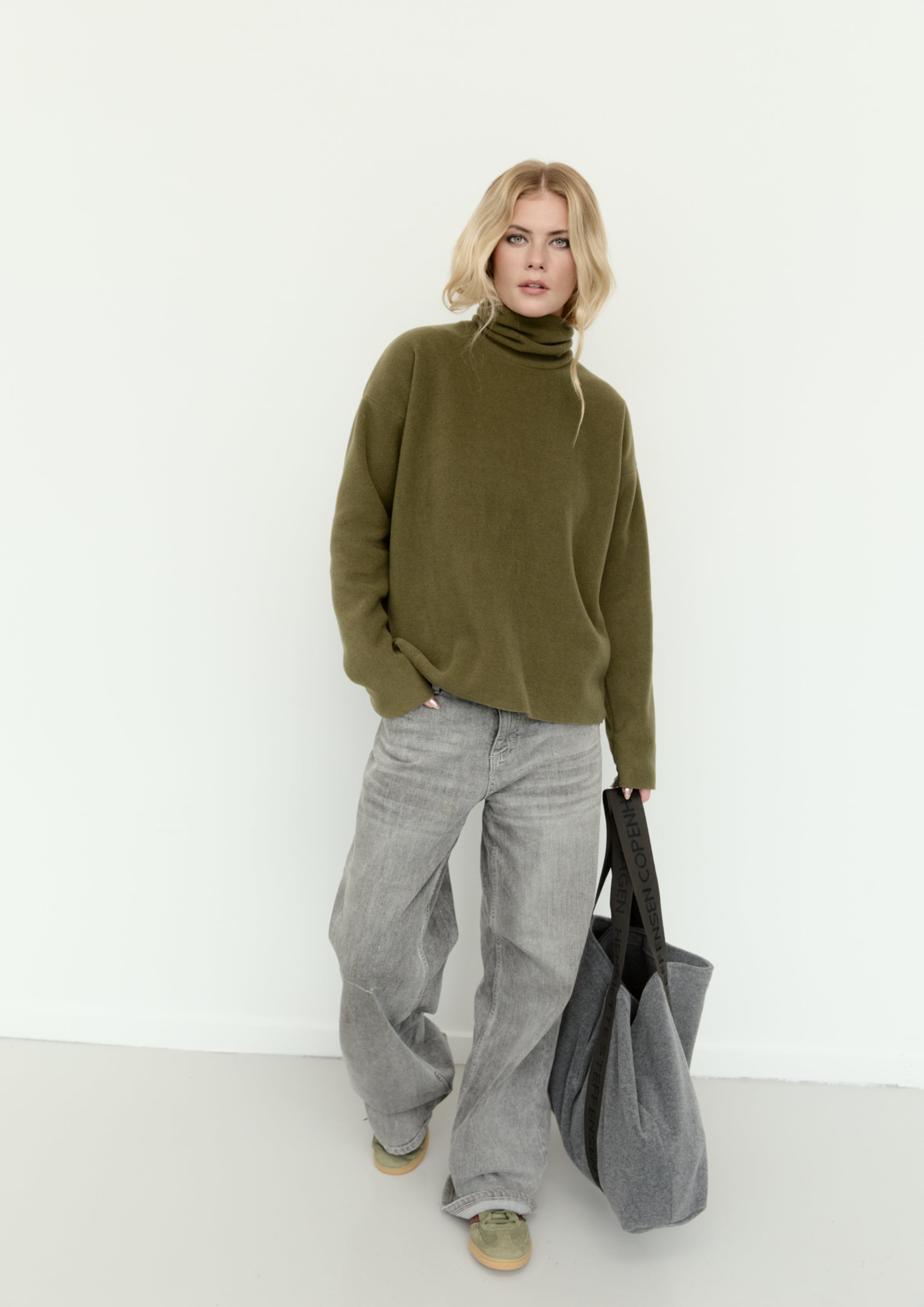 HENRIETTE STEFFENSEN COPENHAGEN BLUSE HOHER KRAGEN - 1360 BLUSER MOSS 611
