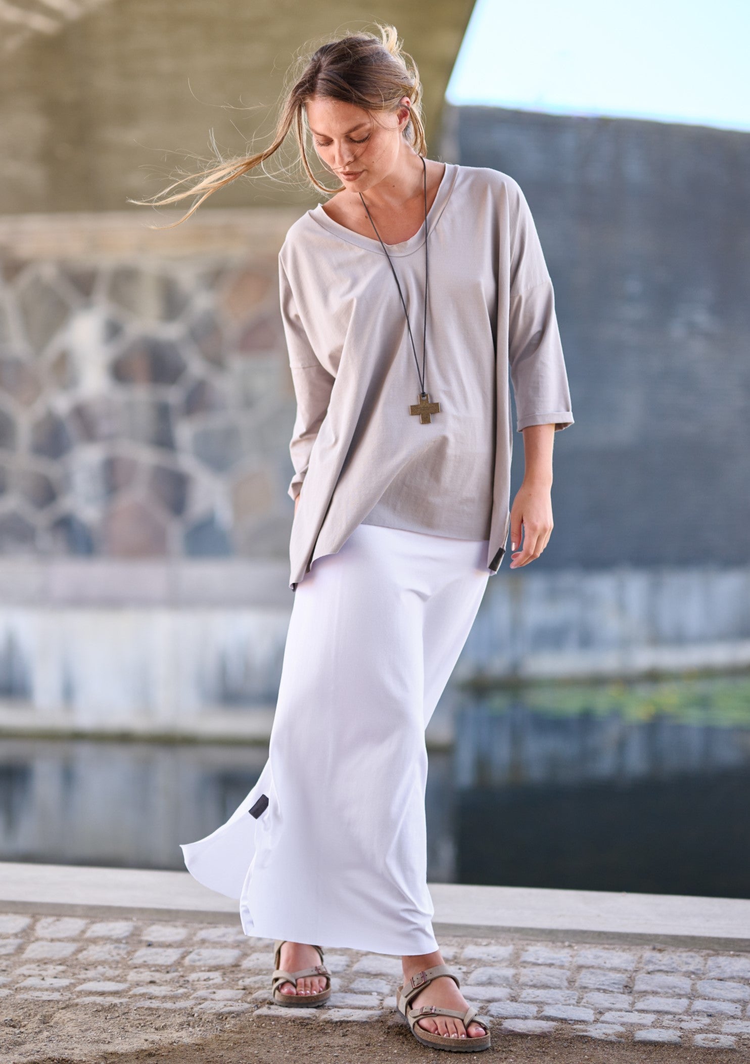 HENRIETTE STEFFENSEN COPENHAGEN BLUSE M/HALSKETTE - 96083 BLUSER SAND 805