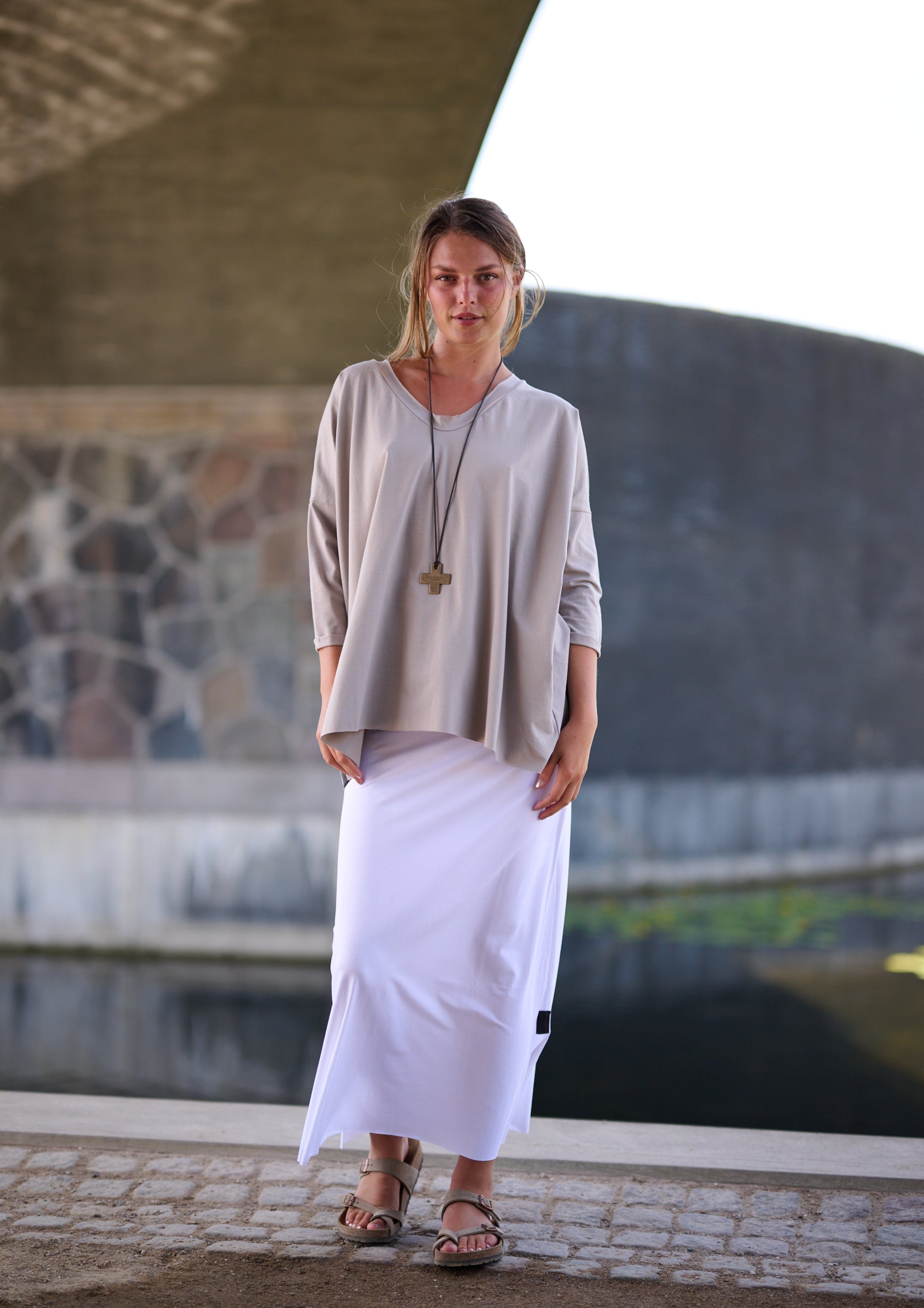 HENRIETTE STEFFENSEN COPENHAGEN BLUSE M/HALSKETTE - 96083 BLUSER SAND 805