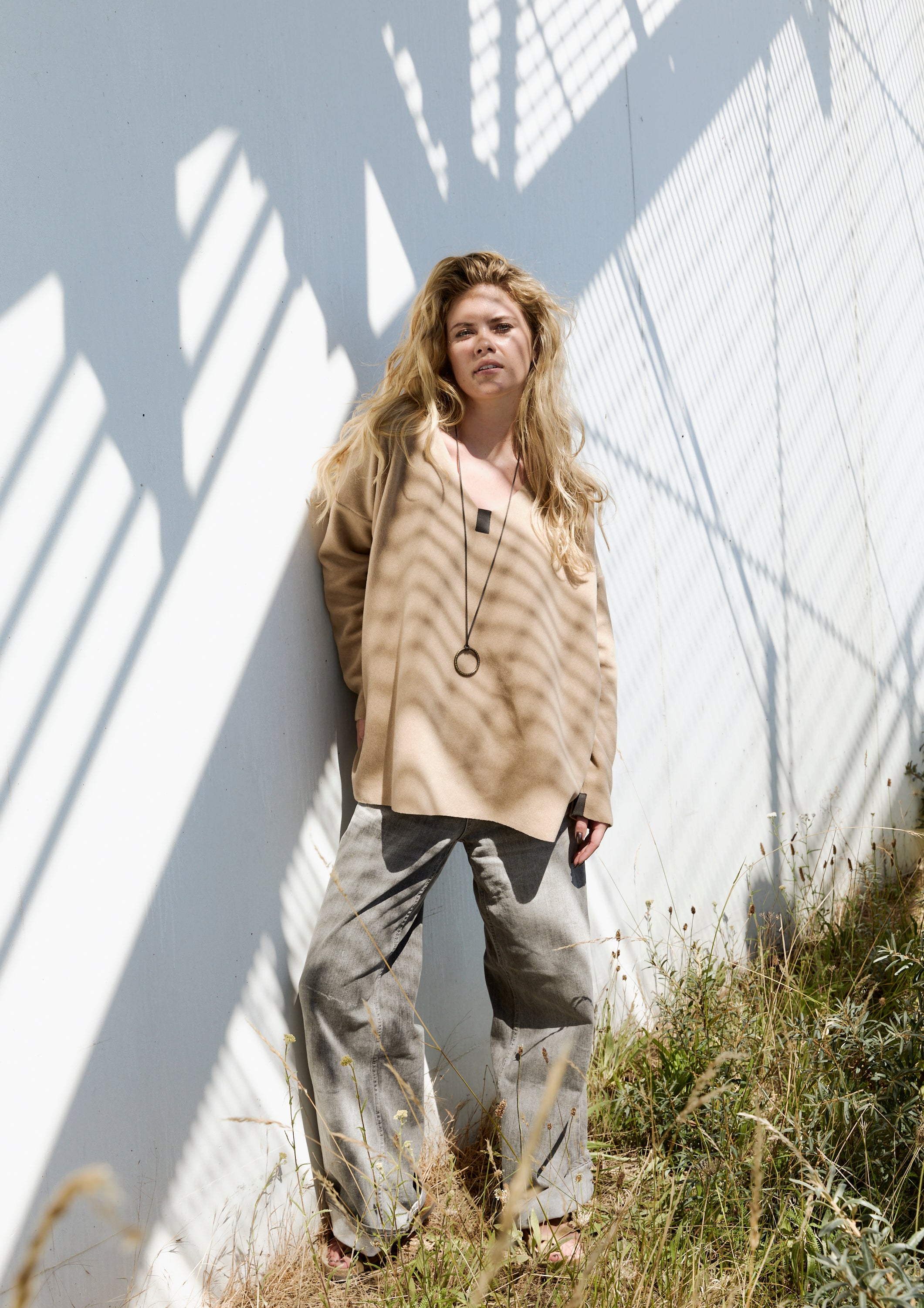 HENRIETTE STEFFENSEN COPENHAGEN BLUSE V-AUSSCHNITT - 1410 BLUSER CAMEL 815