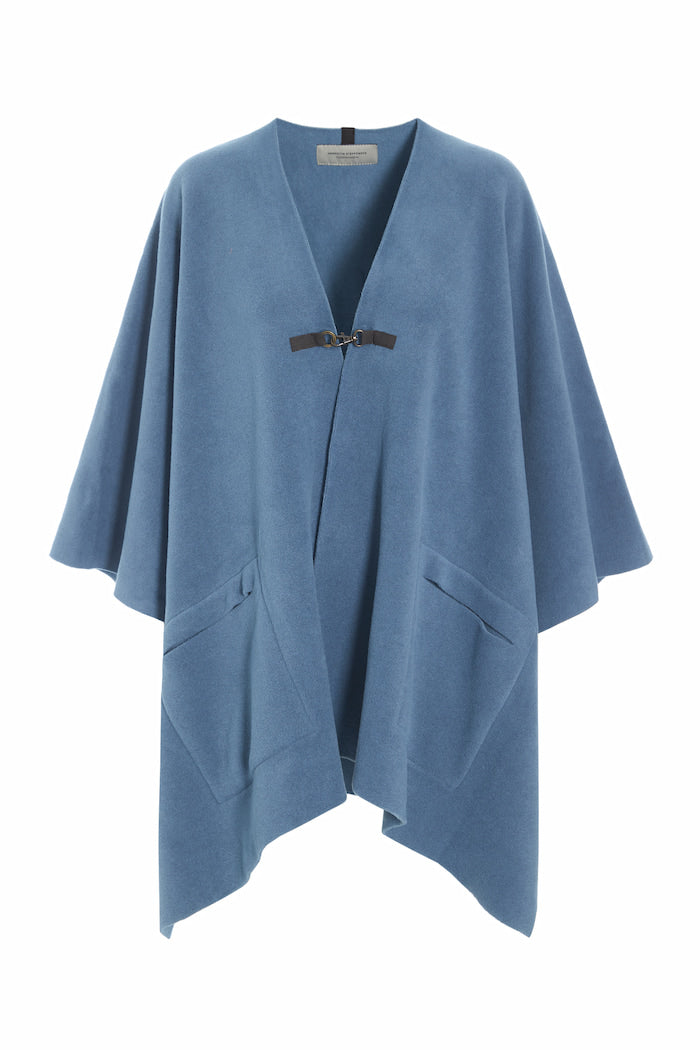 HENRIETTE STEFFENSEN COPENHAGEN CAPE - 4120 PONCHOS DUSTY BLUE 794