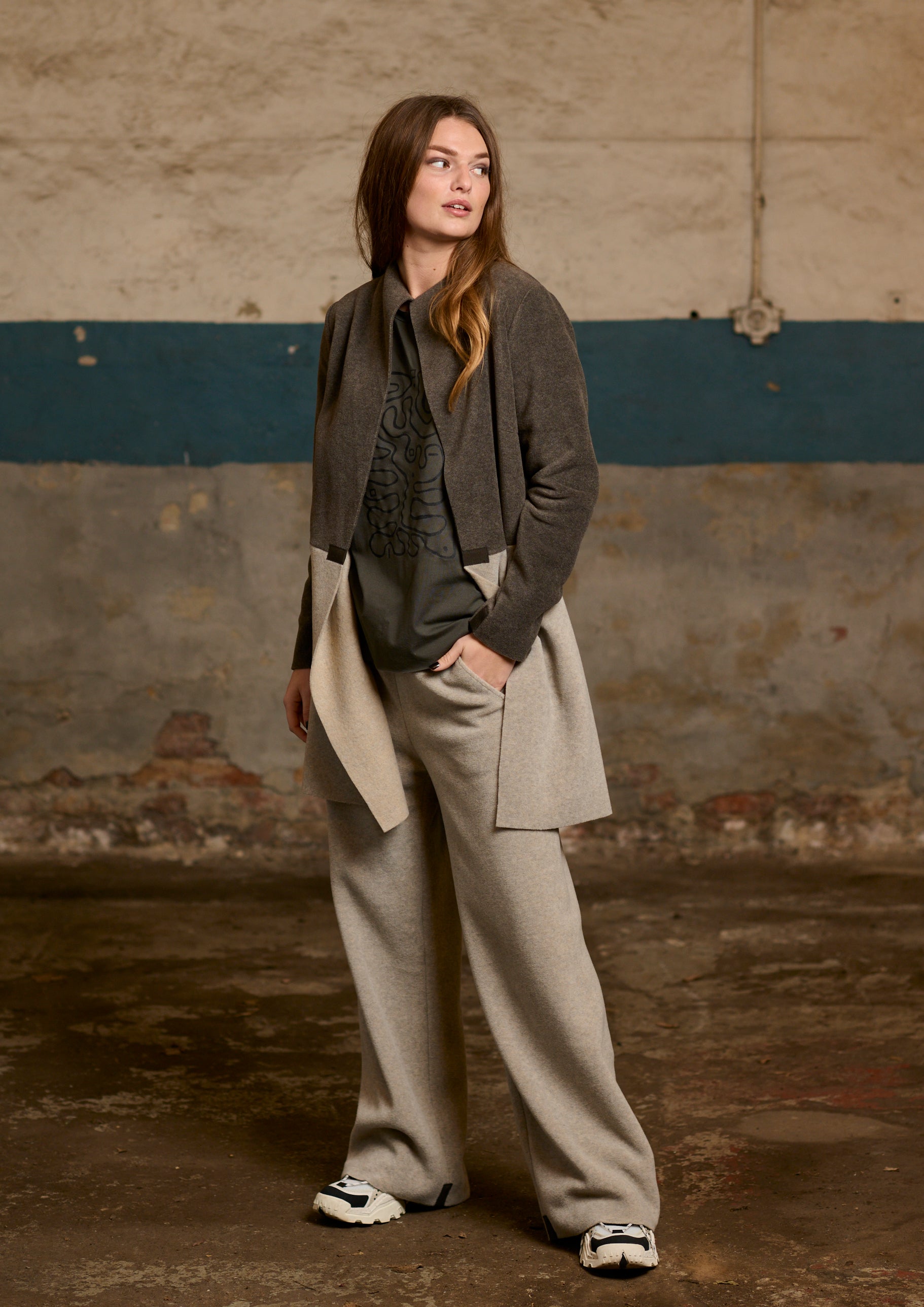 HENRIETTE STEFFENSEN COPENHAGEN CARDIGAN 2 FARBEN - 7133 CARDIGANS BARK/SAND 646