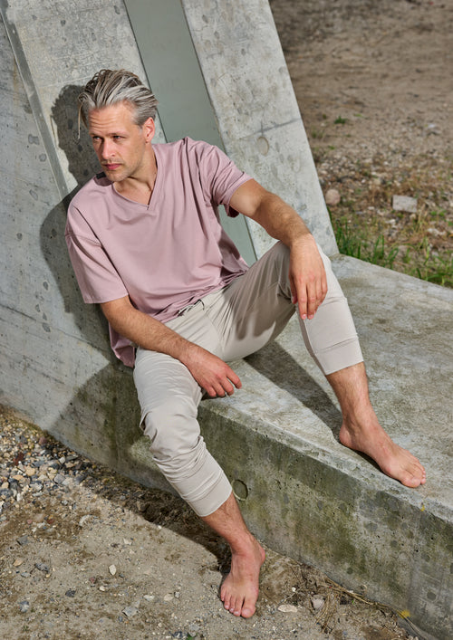 Thumbnail image 1