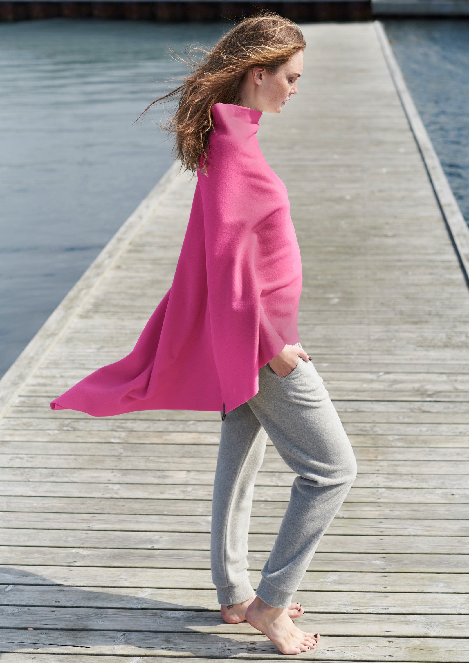 HENRIETTE STEFFENSEN COPENHAGEN EXTRA GROSSER PONCHO - 4040 PONCHOS PINK 369