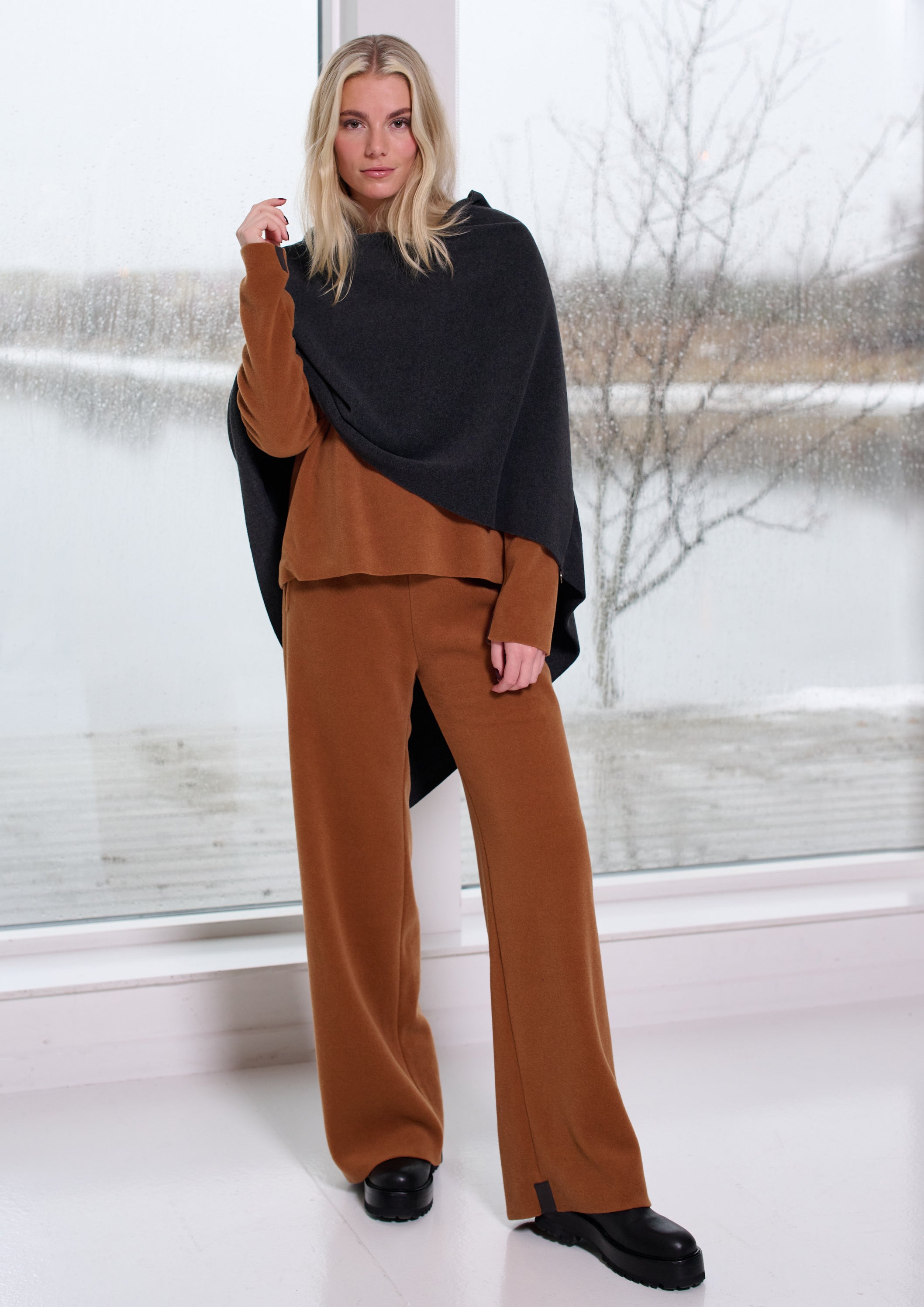 HENRIETTE STEFFENSEN COPENHAGEN FLARE HOSEN - 2116 BUKSER RUST 706