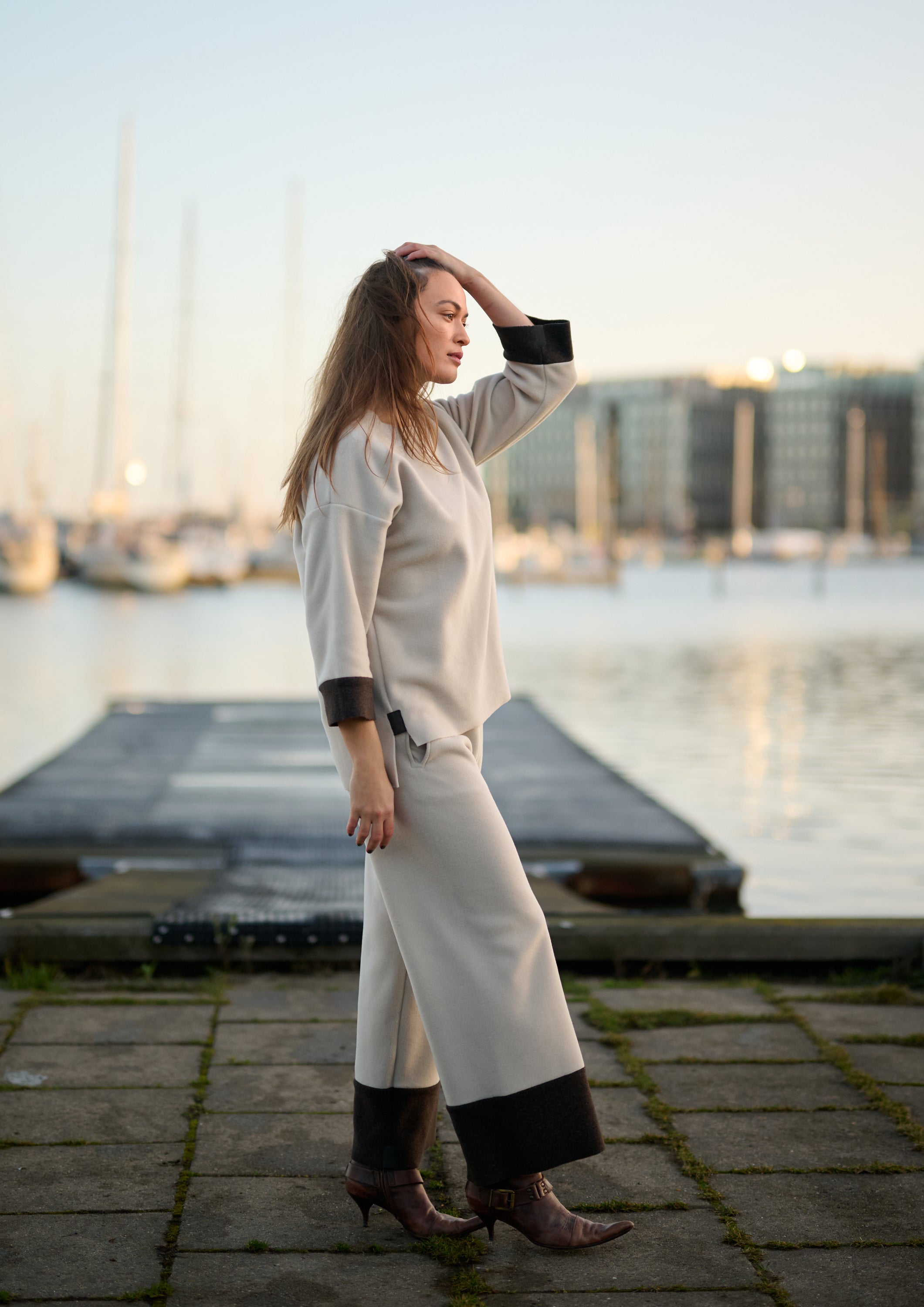 HENRIETTE STEFFENSEN COPENHAGEN FLARE HOSEN 2 farbige - 2119 BUKSER KIT/CHOKOLATE 326