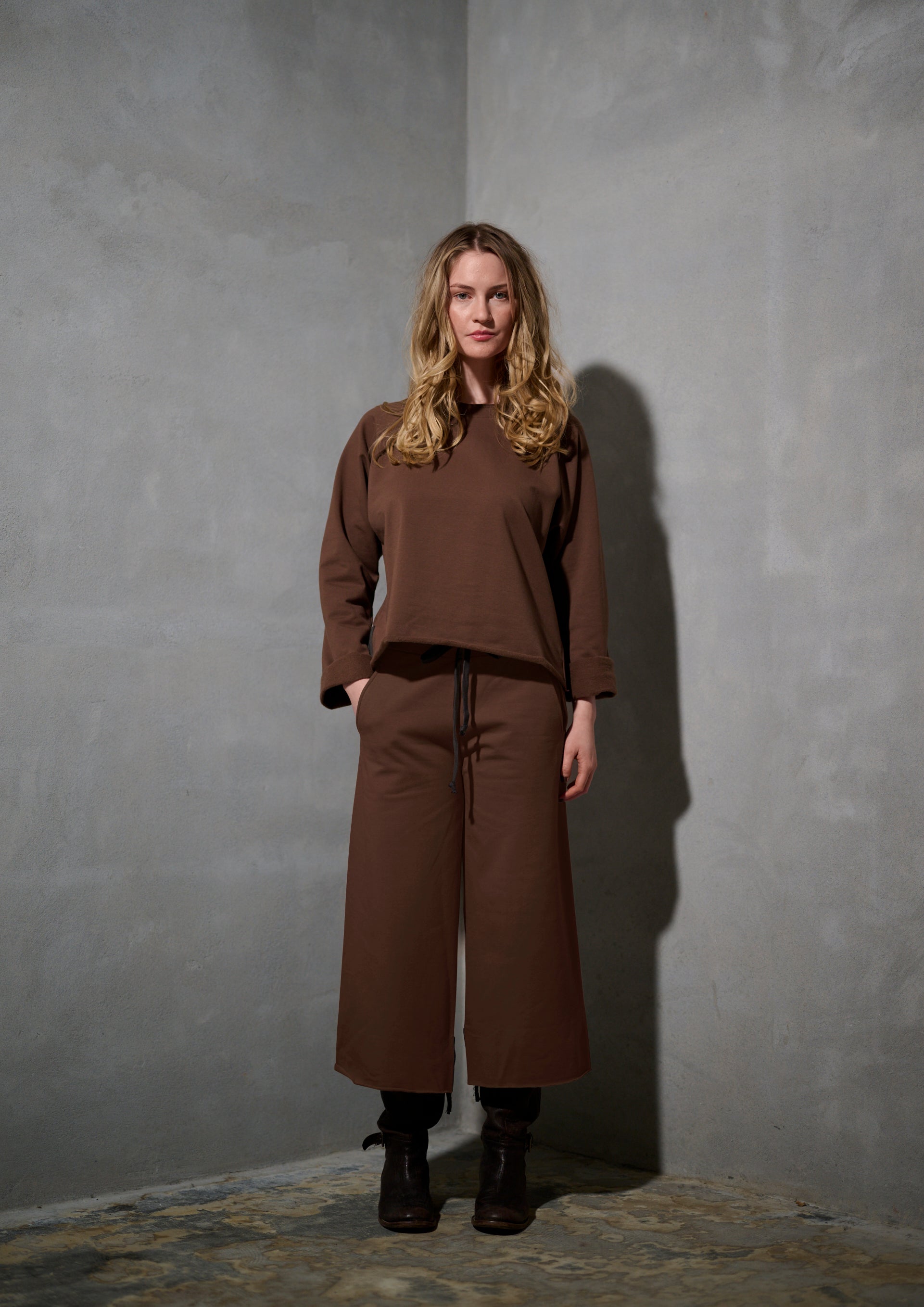 HENRIETTE STEFFENSEN COPENHAGEN FLARE SWEAT HOSEN 3/4 - 72016 BUKSER CHOKOLATE 844