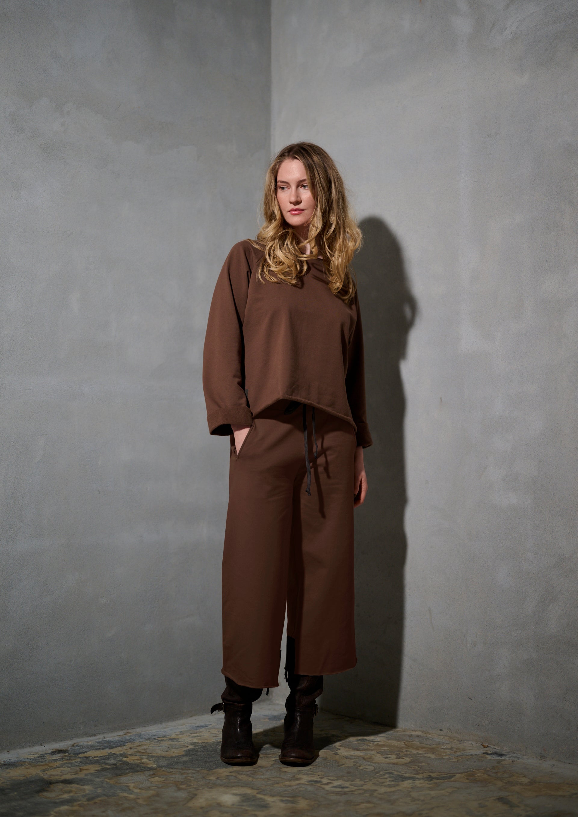 HENRIETTE STEFFENSEN COPENHAGEN FLARE SWEAT HOSEN 3/4 - 72016 BUKSER CHOKOLATE 844
