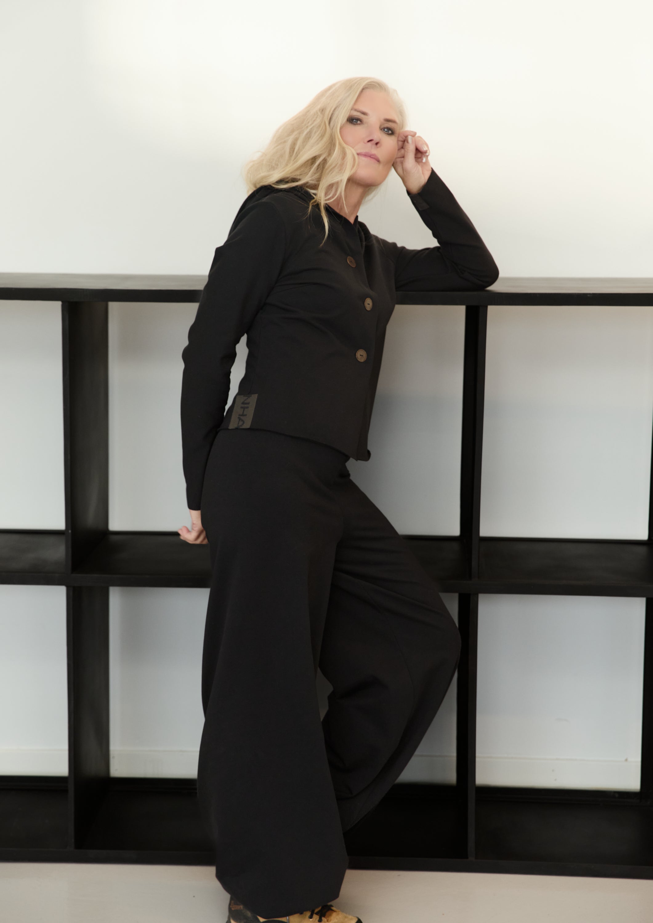 HENRIETTE STEFFENSEN COPENHAGEN KAPUZENBLUSE - 71021 BLUSER BLACK 900