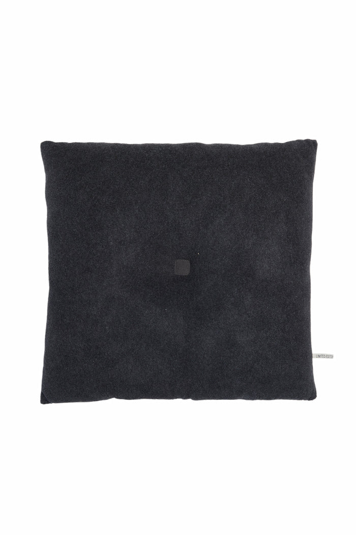 HENRIETTE STEFFENSEN COPENHAGEN KISSEN NO WASTE - 4083 HOME SOFT BLACK 914