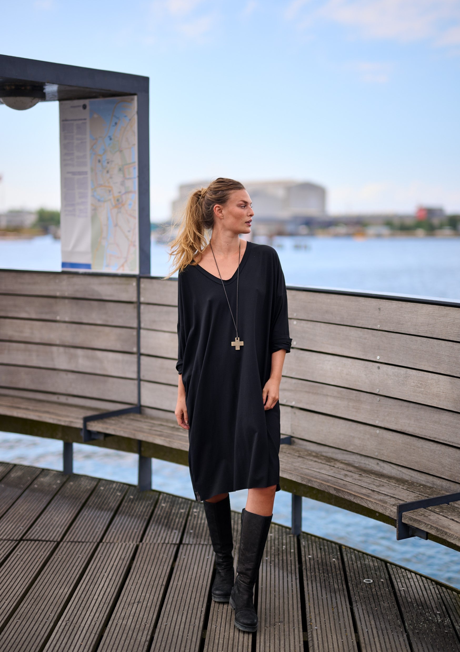 HENRIETTE STEFFENSEN COPENHAGEN KLEID OVERSIZE - 98043 KJOLER BLACK 900