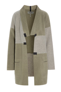 NO WASTE Patch Cardigan mit V-Ausschnitt - 7127 - OLIVE/SAND