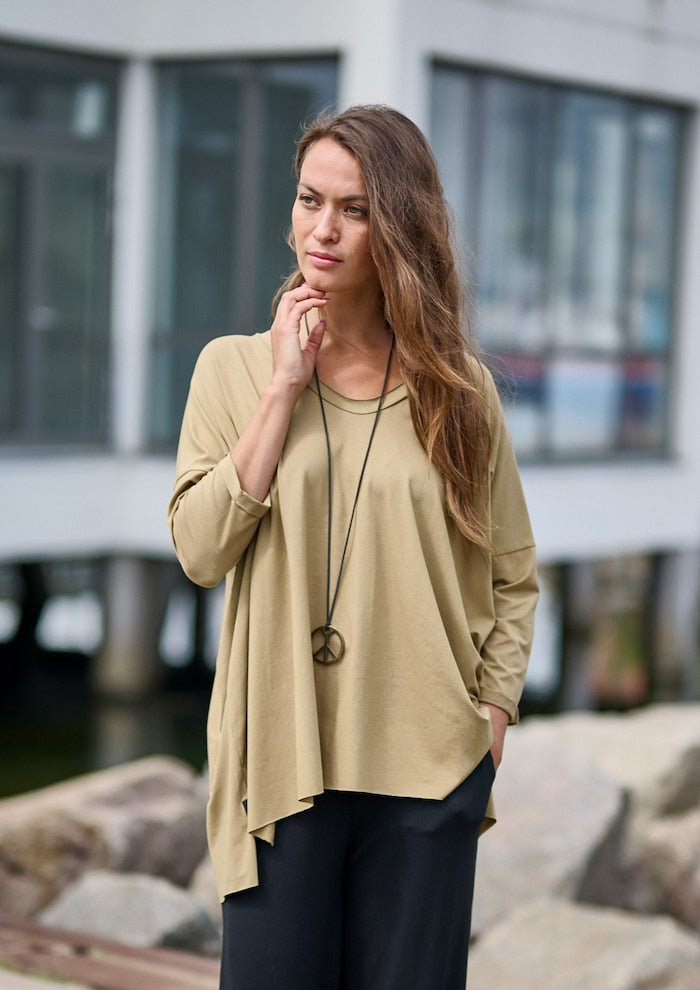 HENRIETTE STEFFENSEN COPENHAGEN OVERSIZED BLUSE V-AUSSCHNITT - 96078 BLUSER OLIVE 655