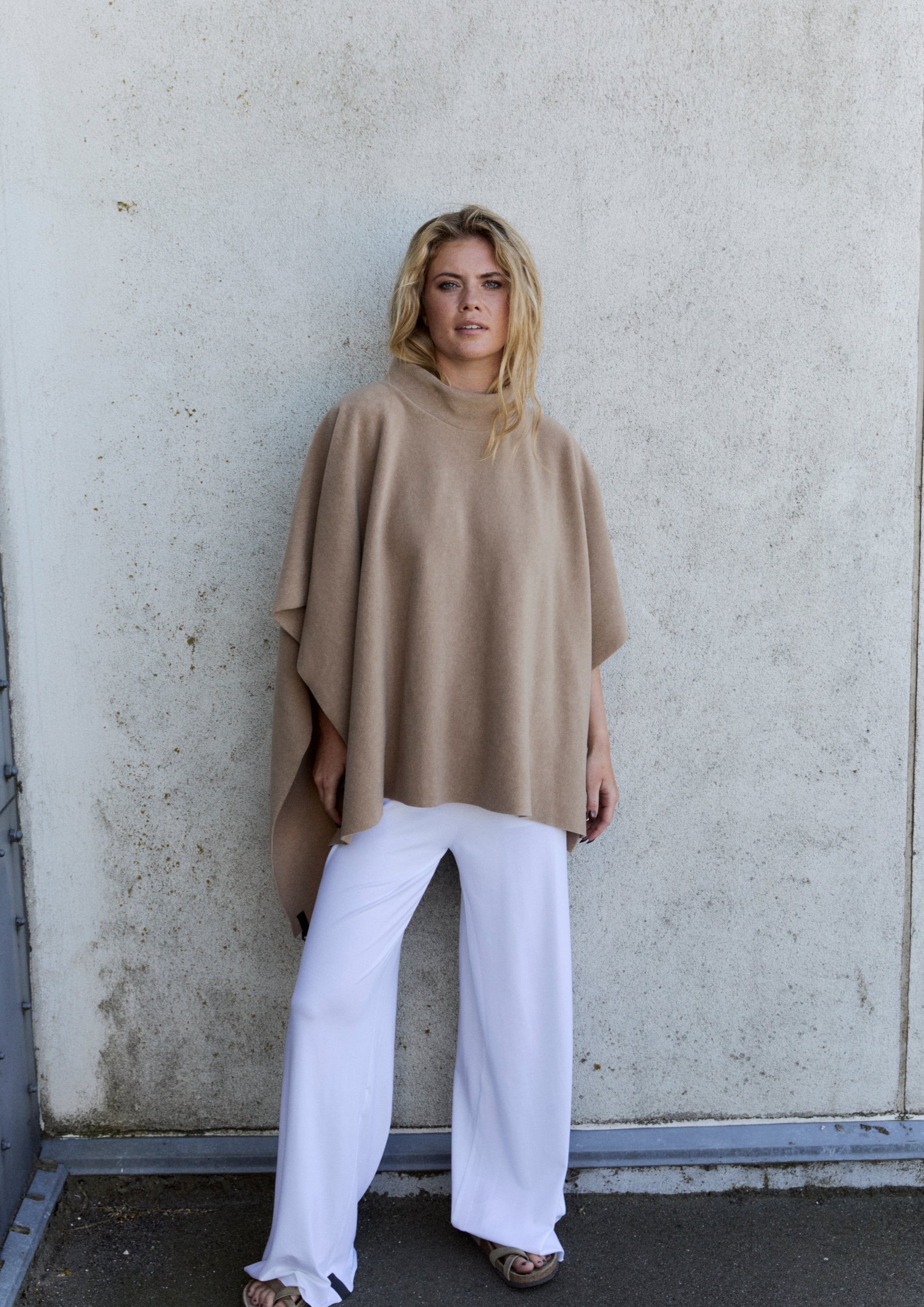 HENRIETTE STEFFENSEN COPENHAGEN PONCHO - 4126 PONCHOS CAMEL 815
