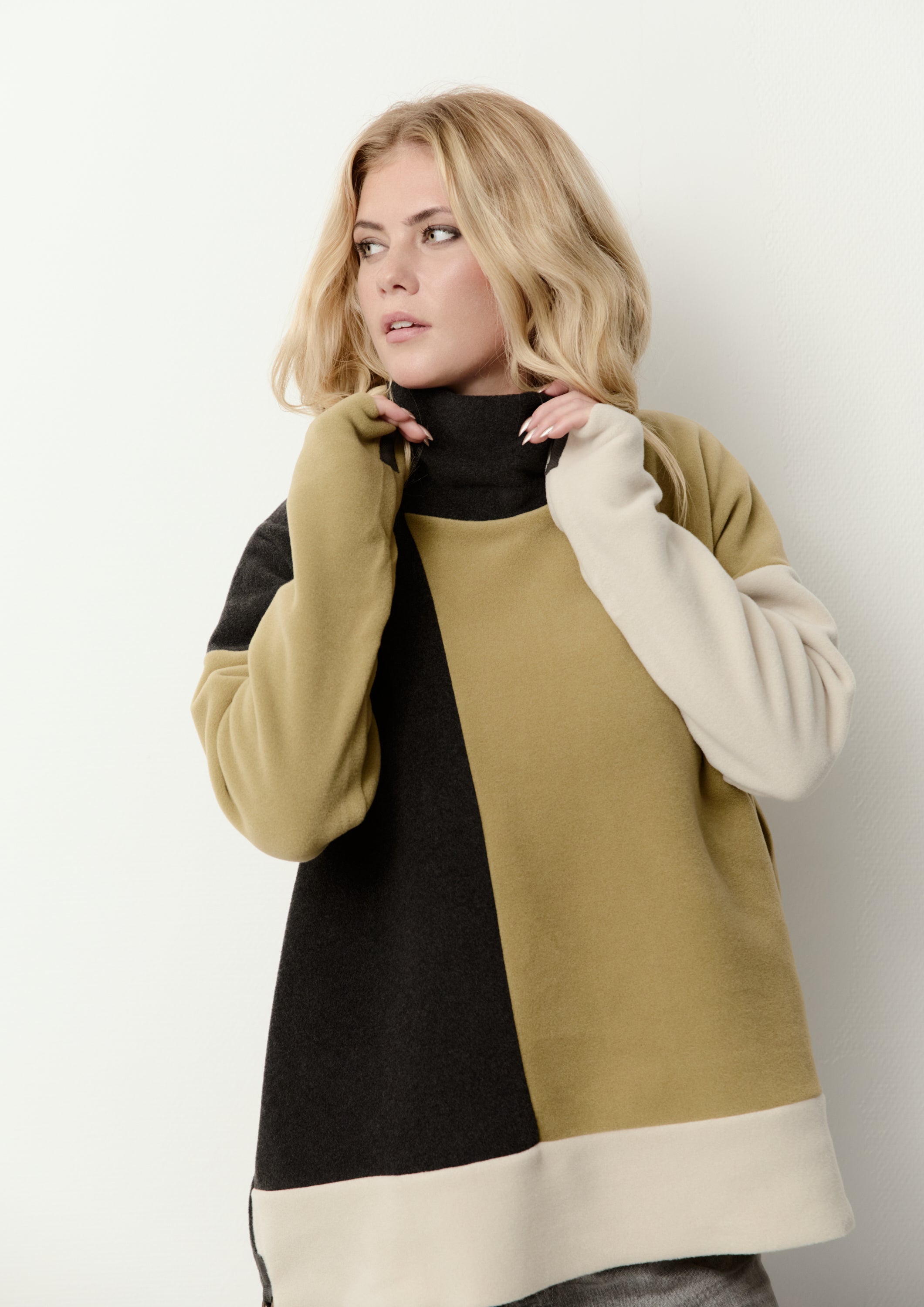 HENRIETTE STEFFENSEN COPENHAGEN PULLOVER PATCH - 1380 BLUSER OLIVE/SB/KIT 327