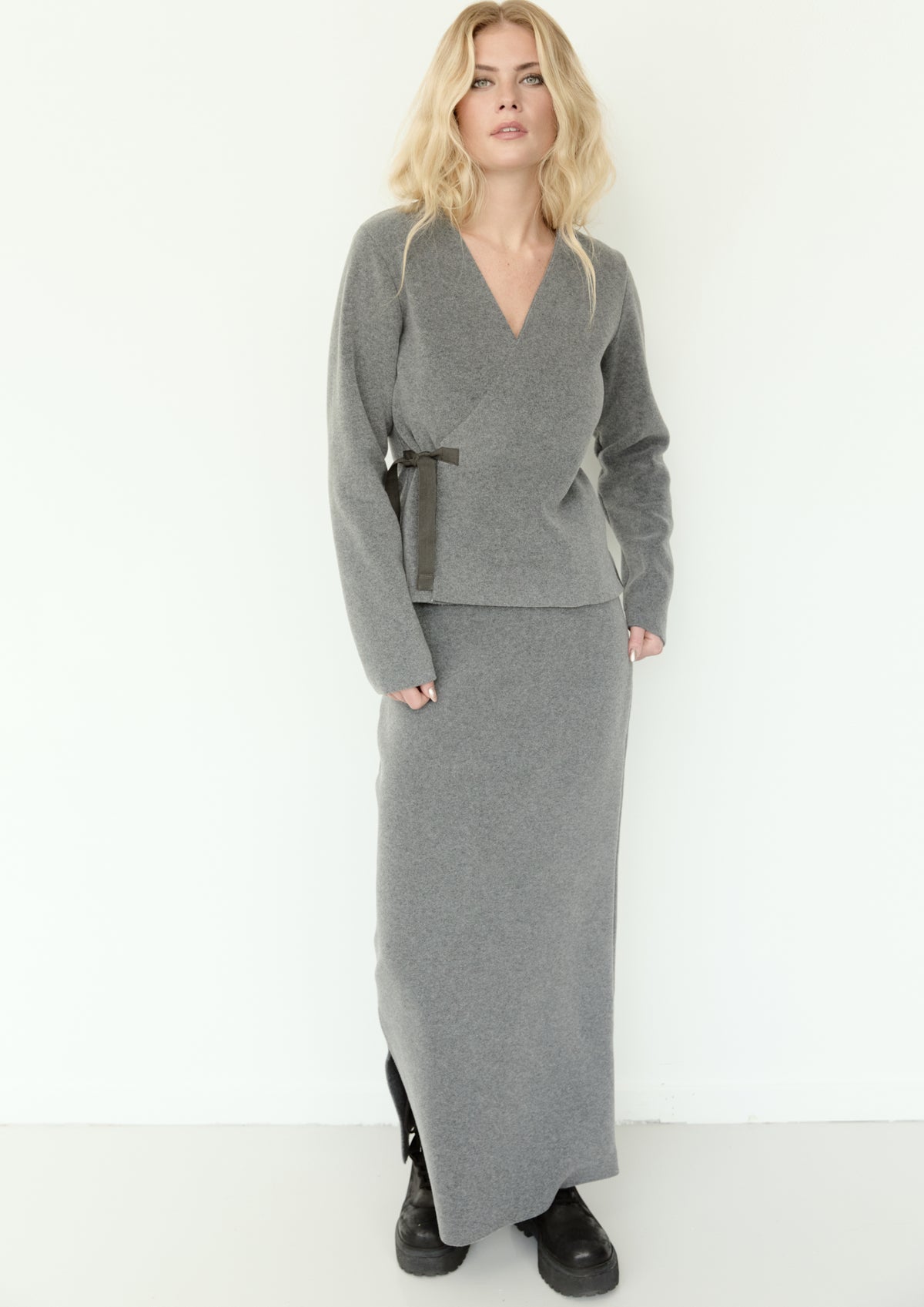 HENRIETTE STEFFENSEN COPENHAGEN ROCK LANG - 3227 NEDERDELE GREY 905
