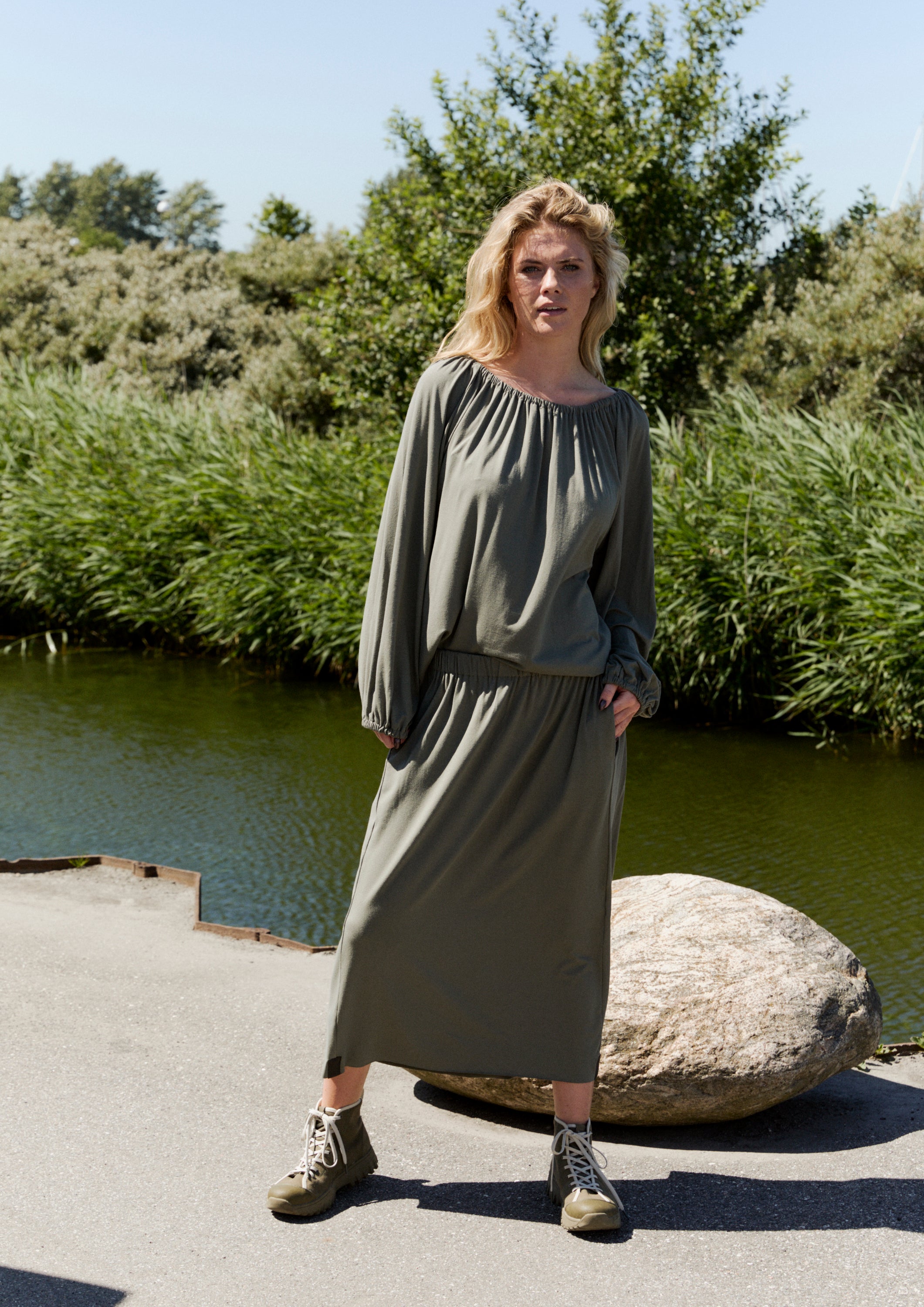 HENRIETTE STEFFENSEN COPENHAGEN ROCK MIT TASCHEN - 98065 NEDERDELE DUSTY GREEN 609