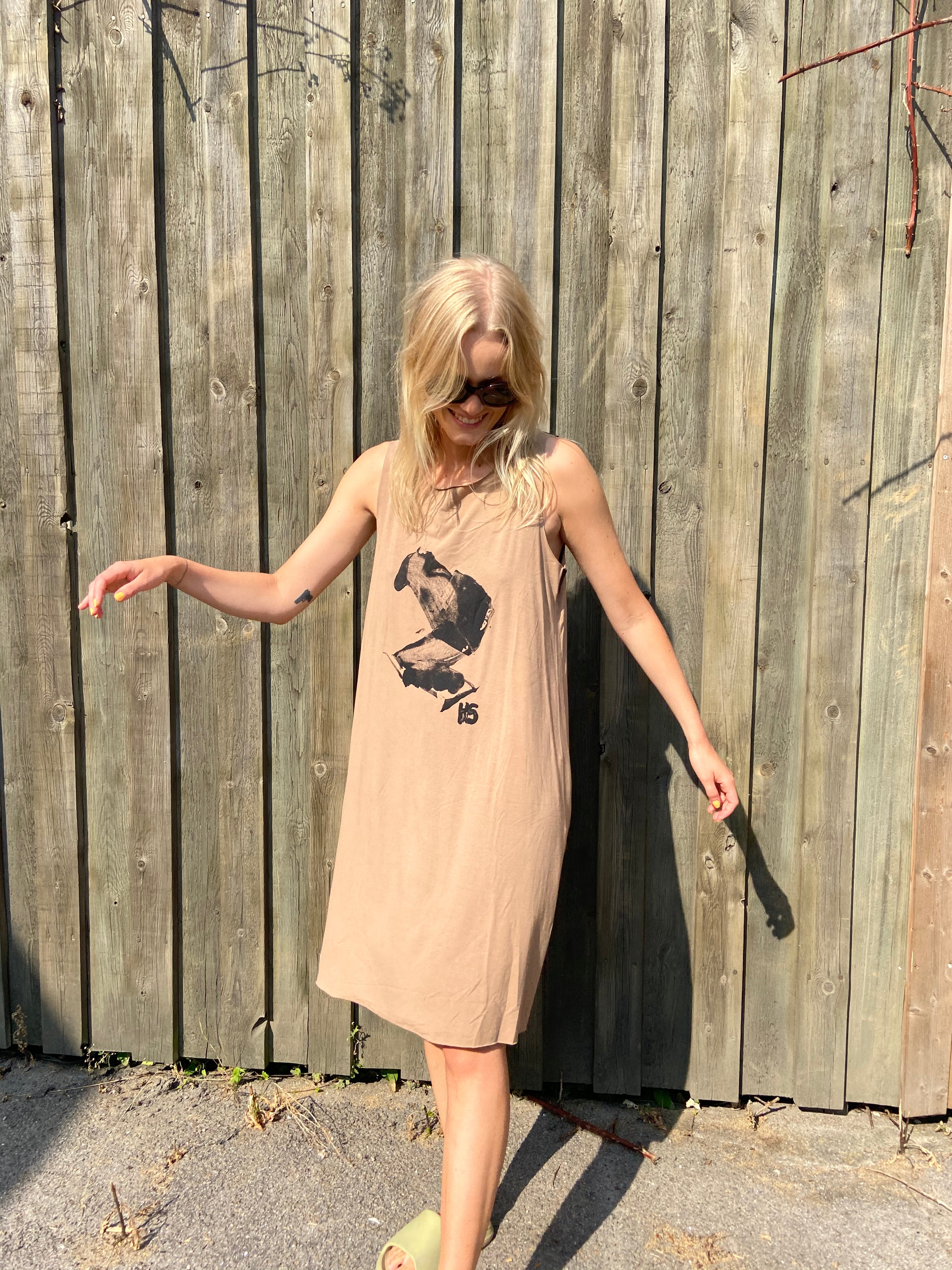 HENRIETTE STEFFENSEN COPENHAGEN STRANDKLEID - 98034 KJOLER CAMEL 815