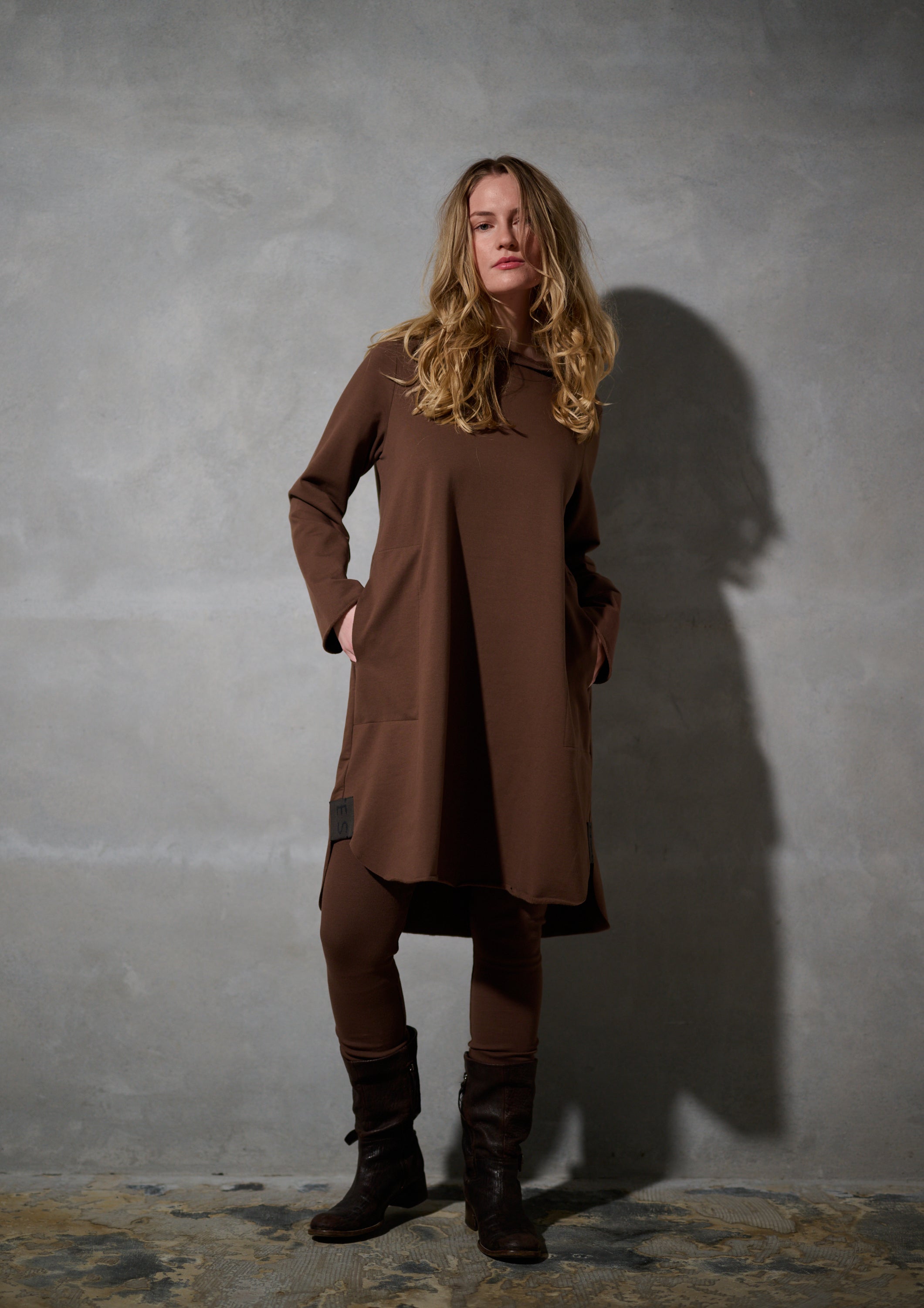 HENRIETTE STEFFENSEN COPENHAGEN SWEAT KLEID - 73011 KJOLER CHOCOLATE 844