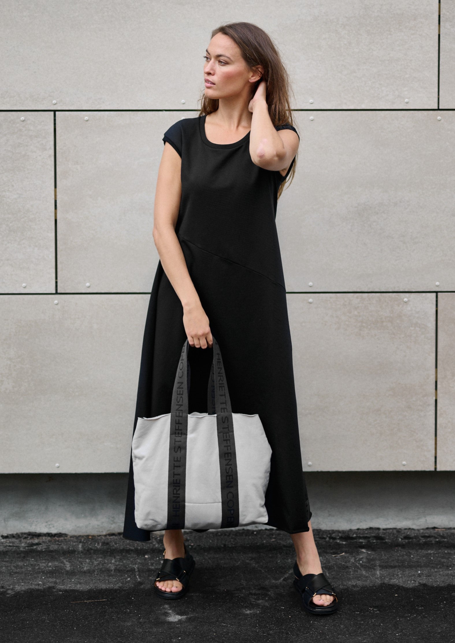 HENRIETTE STEFFENSEN COPENHAGEN SWEAT KLEID - 73405 KJOLER BLACK 900