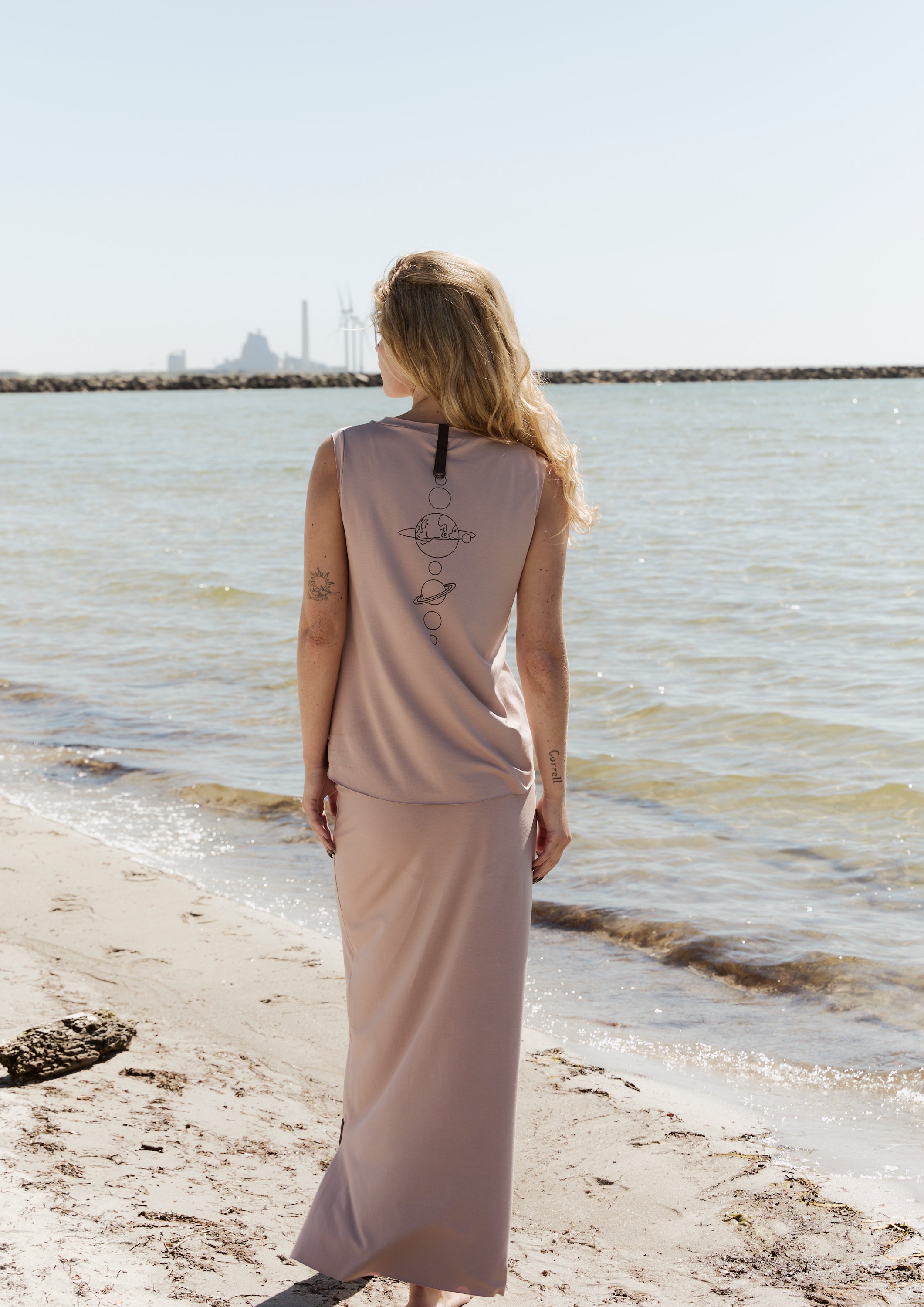 HENRIETTE STEFFENSEN COPENHAGEN TOP V-AUSSCHNITT - 96102 EARTH T-SHIRTS NUDE 401