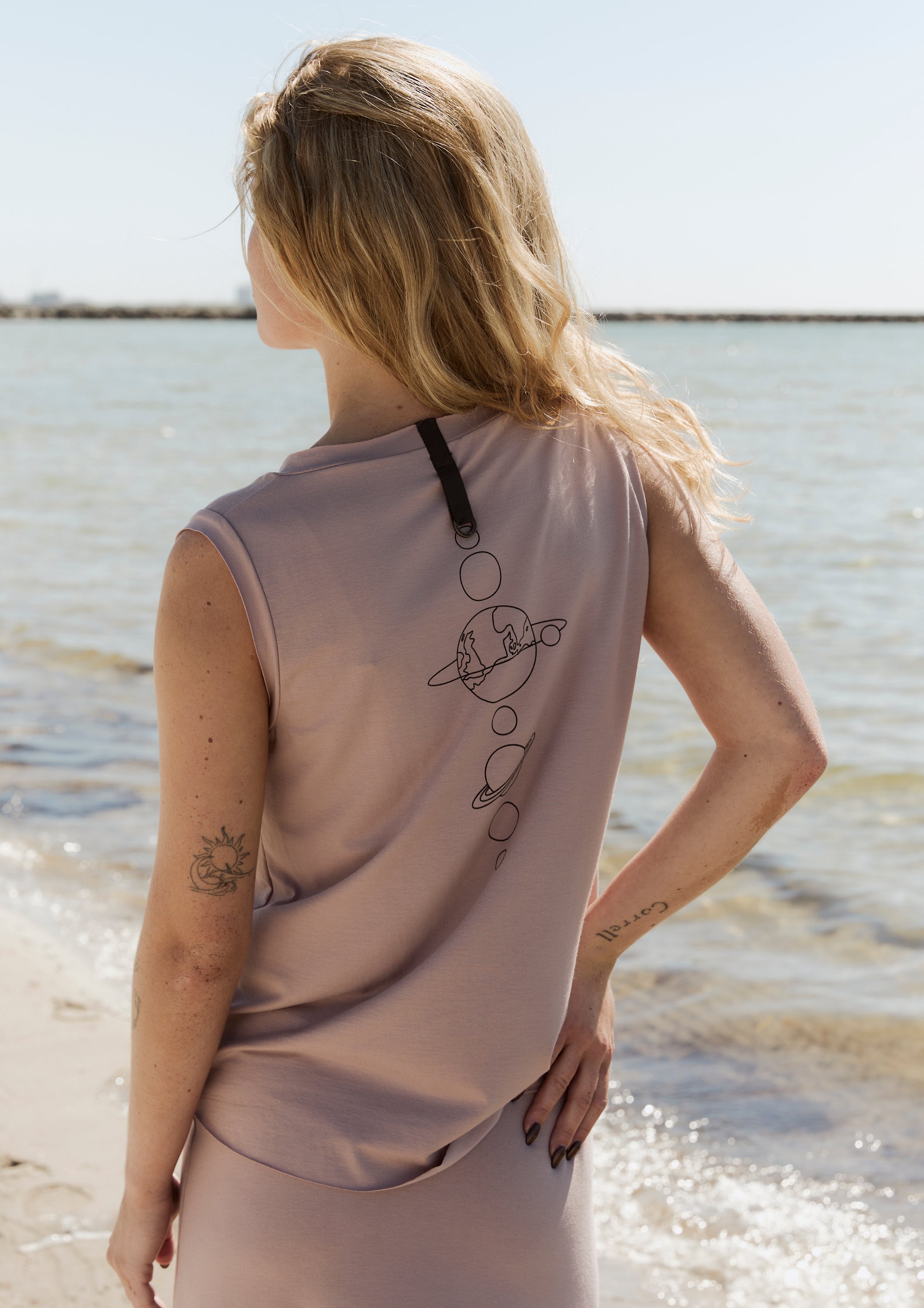 HENRIETTE STEFFENSEN COPENHAGEN TOP V-AUSSCHNITT EARTH - 96102 EARTH T-SHIRTS NUDE 401
