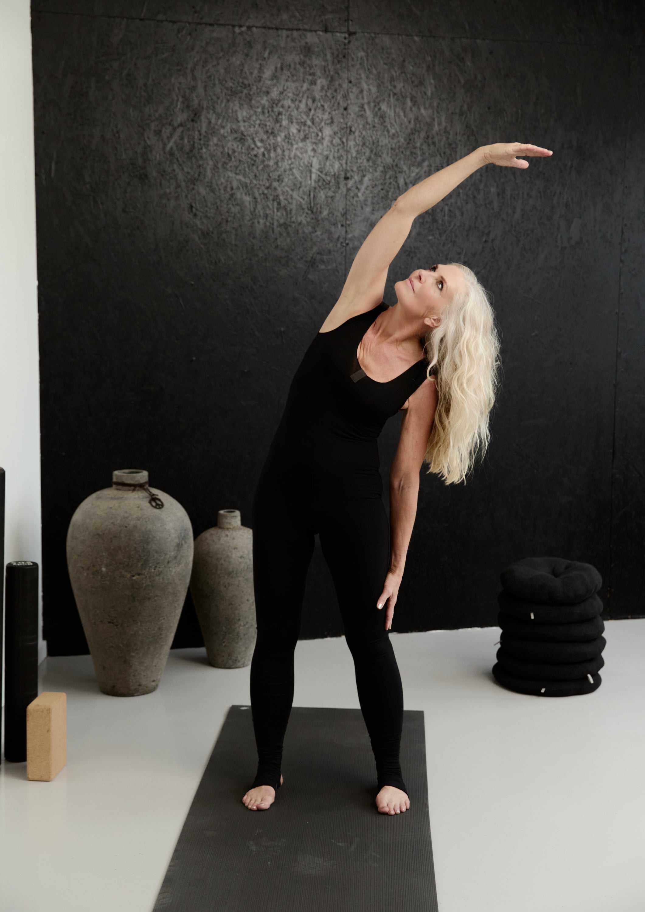 HENRIETTE STEFFENSEN COPENHAGEN YOGA JUMPSUIT - 99010 HELDRAGTER jersey YOGA BLACK 900